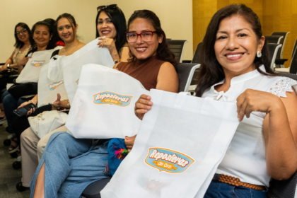 emprendedoras pucp