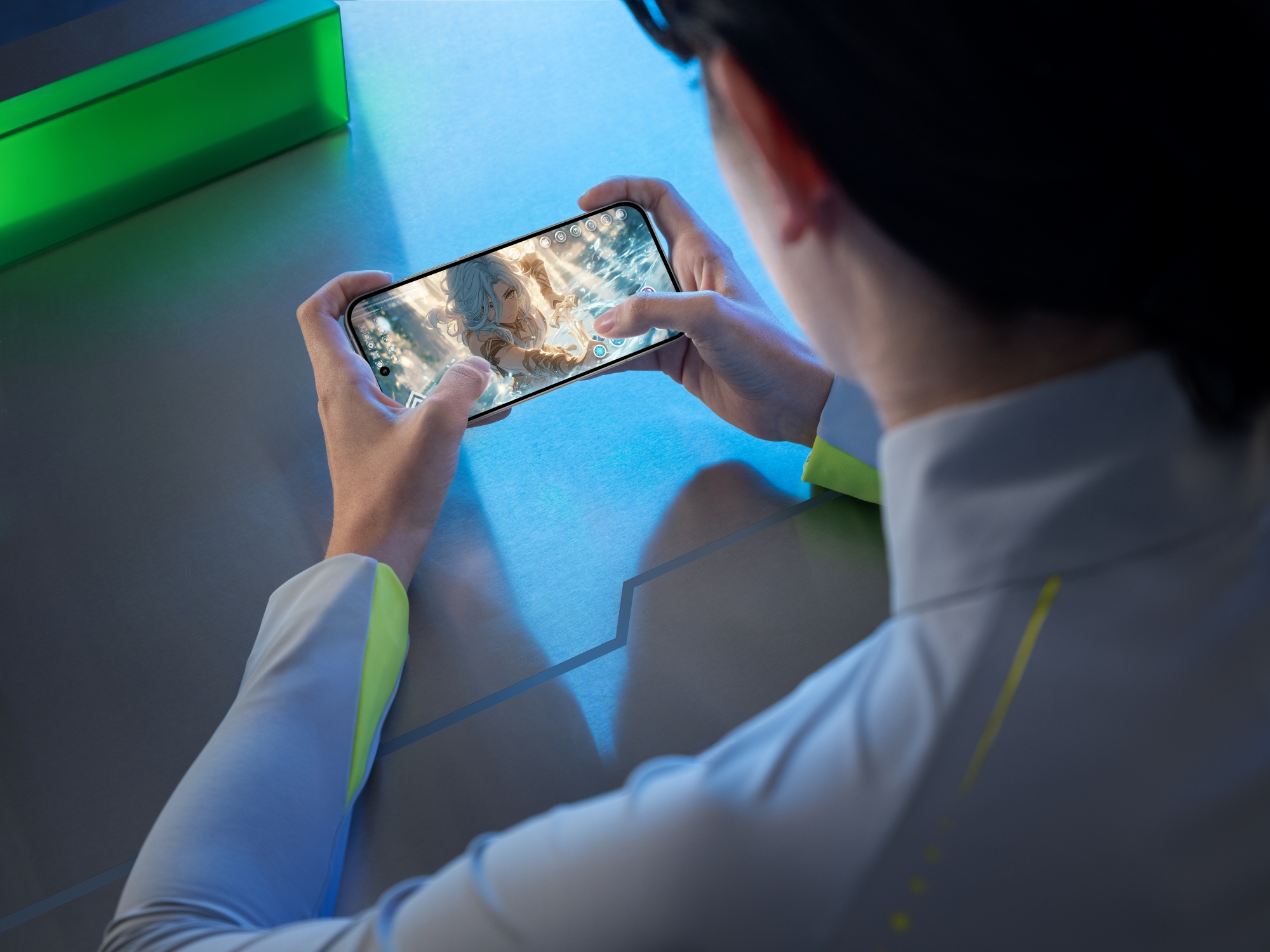 poco f8